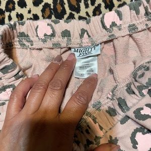 Mighty Fine XS Cheetah valentines pJ set